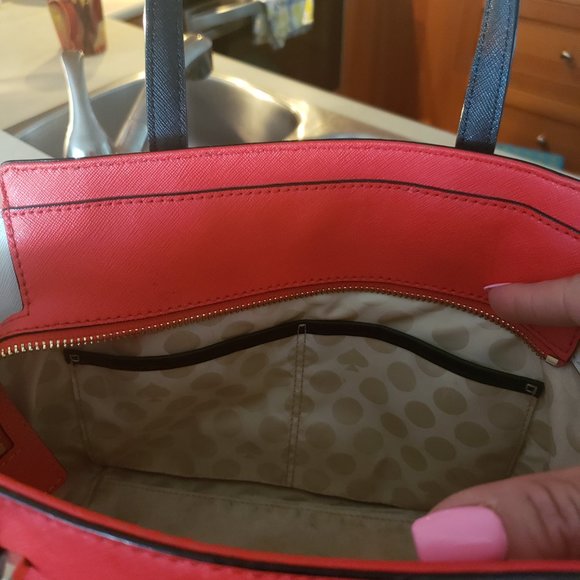 Kate Spade Tote - Picture 4 of 5